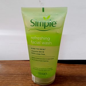 Simple Refreshing Facial Wash 150ml
